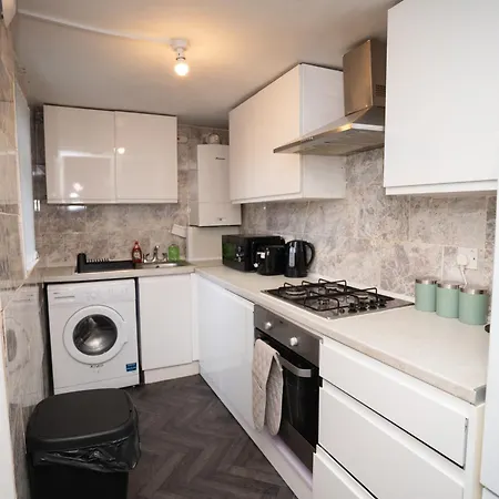 Holiday home In Discounts For Long Term Leeds (West Yorkshire)